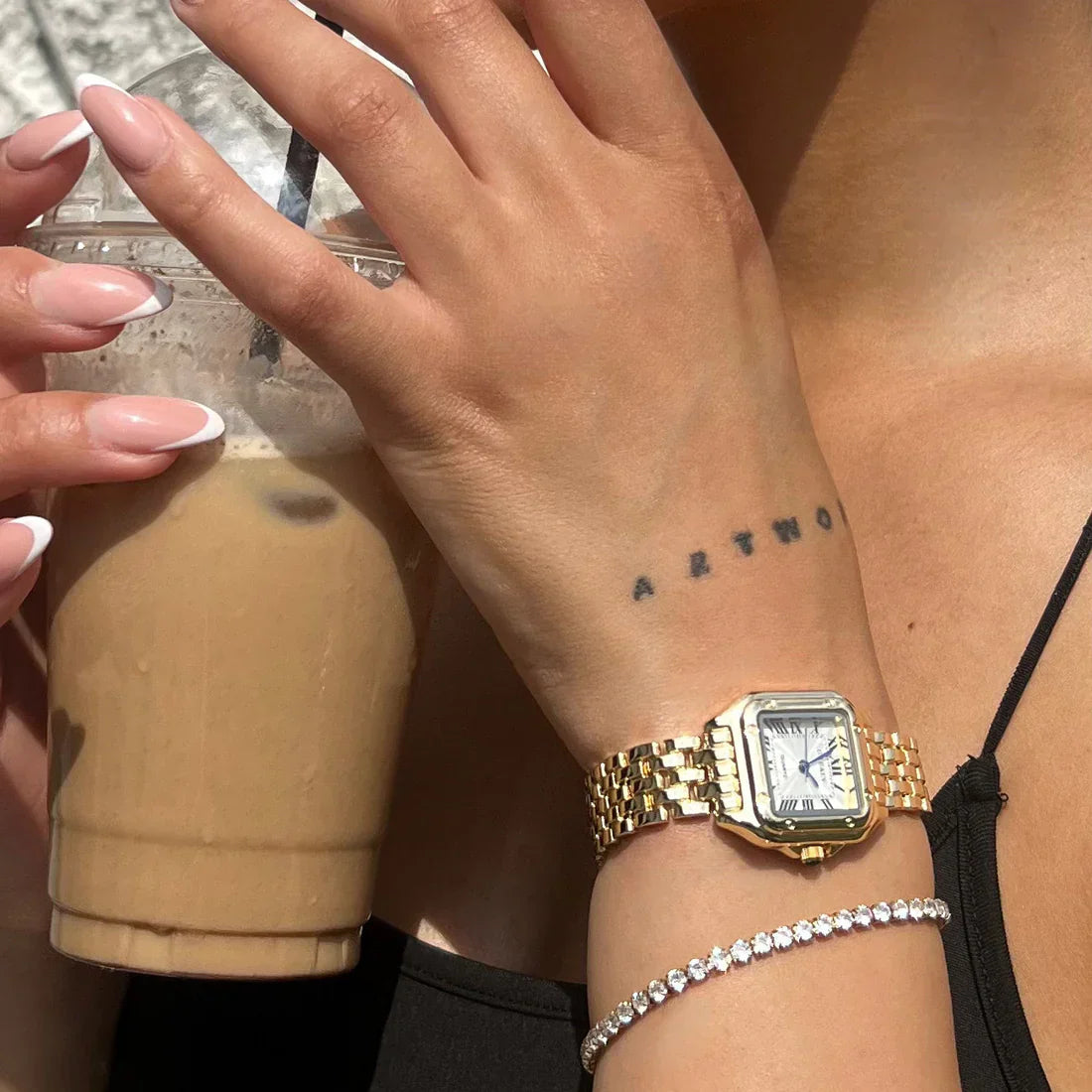 Fienna Klocka | Guld